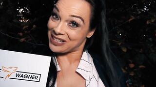 Sex date with Bombshell natural breasts housewife