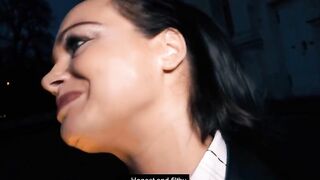 Sex date with Bombshell natural breasts housewife