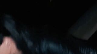 Sex date with Bombshell natural breasts housewife