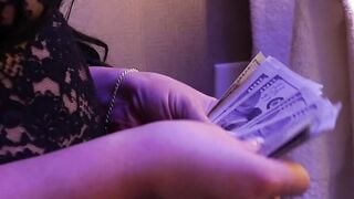 Beauty pornstar Holly Day makes fans day by smothering him with her huge butt