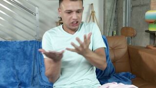 Gamer dreams of ride his tutors long juicy Italian butt