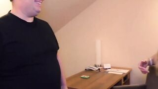 Bodybuilder fucks fat bro on user date