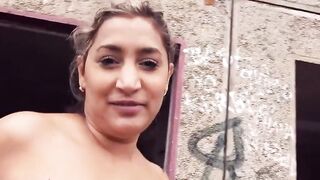 Sex inside a destroy on the blind date Danka Diamond