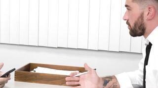 StepsonXXX.com - Stepchild Ryland Kingsman crawls under Chris Damned table and stroke