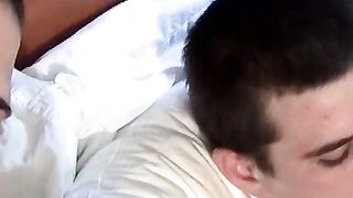 Seductive TwinkÂ Sensational DeepthroatÂ in a Cloud of Smoke