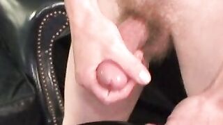 Tattooed slim amateur masturbates solo and cums on plate