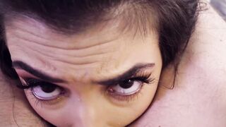 Deep throated lady Brooklyn Gray rimms her lover in POV