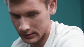 Rimming and bareback with gays Hayden Brier and Julian Bell