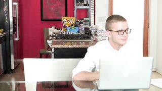 Blonde Ian Levine sucked fat cock before getting rammed by muscular Hugh Hunter