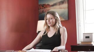 Crazy Hot Ex-Wife Sahara Skye Catches A Bulls Eye