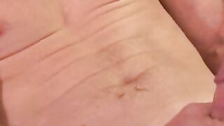 Athletic mature amateur masturbates on camera solo and cums