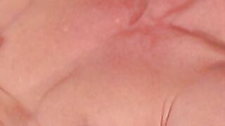 Athletic mature amateur masturbates on camera solo and cums