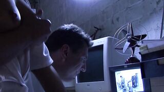 Waxed sub gets mouth screwed