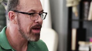 IconMales.com - Max Sargent, the hung daddy, enjoys sexy hunk Armond Rizzo