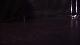 Trashy lover fucks her african dildo