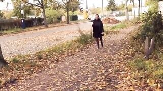 Strange woman picked up for sex via dating app