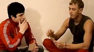 Horny Gus took whole nine inches of Romas throbbing cock deep in his asshole