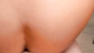 Sex on the first date with young hoe Frida Sante
