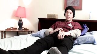 HungThugs.com - Jake Reid can drive anyone crazy with his fat boner