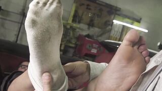 Hunk Manuel Skye sucks his buddies toes and licks his feet