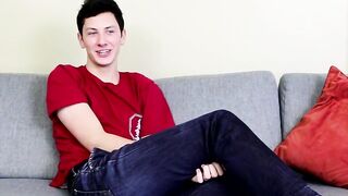 Cute twinkie jerks off after open minded interview