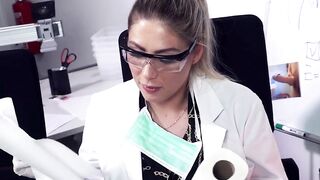 Researcher fucks solo with sex toy into the laboratory