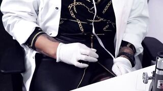 Researcher fucks solo with sex toy into the laboratory