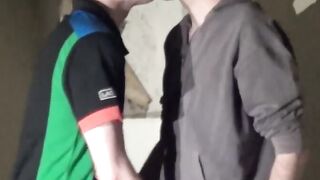 Twink Kyle can't resist Fabien Le Foteaux giant dick