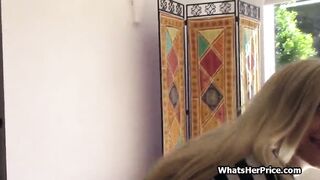 Blonde earns cash on penis during lunch break