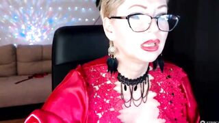 Great cougar lady AimeeParadise fucks herself rough with a transparent toy into complete silence at the request of a homemade performance client...