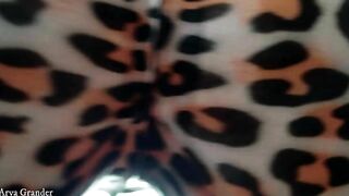 booty tease tape, Bombshell mom having fun