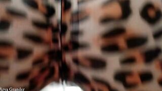 booty tease tape, Bombshell mom having fun