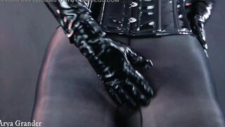 hooters and toes tease free film