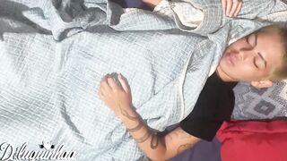 Evy women took a nap, decides to wake her up inside a different way * Fortal Filmes *