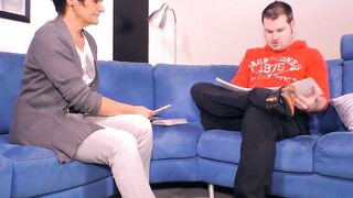 Vulgar pensioner seduces a strange man for sex