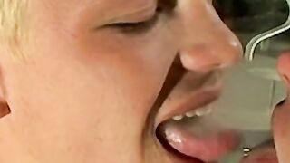 Giving my chainsmoking lover an unforgettable blowjob