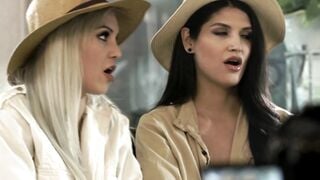 TRANSFIXED - mom Kenzie Taylor Gets Creampied While Taming hot Safari Girlfriend Zariah Auras Wild Dick