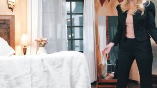 MOMMYS CUNT WITH MOUTH - Stuck Thief Receives DISCIPLINE SPANKING  HARD SEX After Being Caught By Angry milf