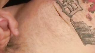 Mature American amateur cums on himself after jerking solo