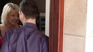 21 SEXTREME - Hot Grandmother Gets Her Mature Cunt Nailed By Her Next Door