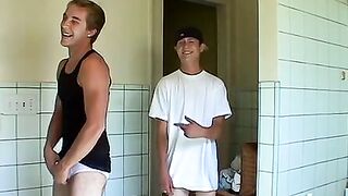 Kelly Cooper and Grant Hiller are trying out sexy undies