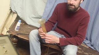 Bearded straight hunk lubes his little dick and jerks off