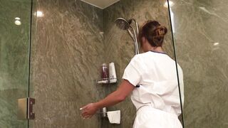 NURU GRIND - Crazy Sexy Masseuse Takes Care Of Her Clients Penis With Her Snatch SPANISH SUBTITLES