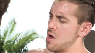 Cute Dante Colle rimms and anal fucks stud Addison Graham