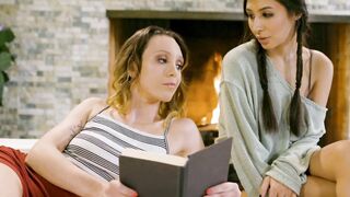 NURU GRIND - 2 Bombshell Lesbo Jade Nile And Gianna Dior Had Their First 3 Way With A Lucky Man