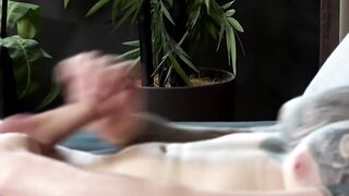 Tattooed muscular soldier Maxx Guns jacks off his hard cock