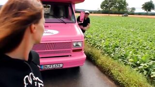 Jogger seduces her inside spontaneous sex inside the motorhome