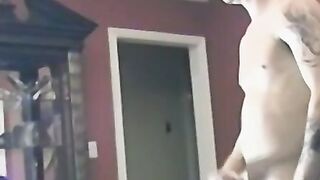 Amateur butt muncher grabs his big dick and masturbates
