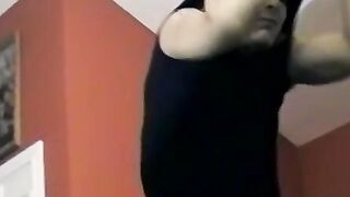 Amateur butt muncher grabs his big dick and masturbates