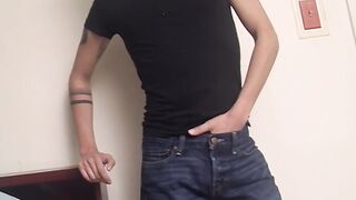 Questionably straight Rion Rivers working on his solid cock